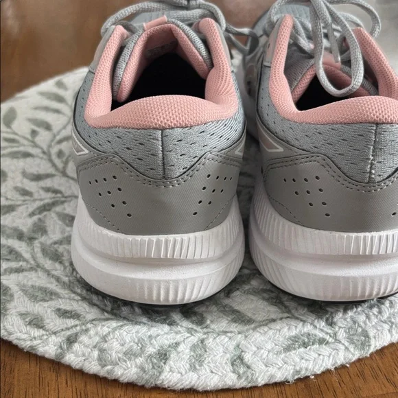 Ladies ASIC sneakers - Picture 5 of 8